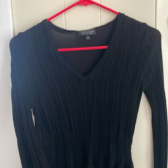 Topshop Tops - Cute shirt with sweet little details.